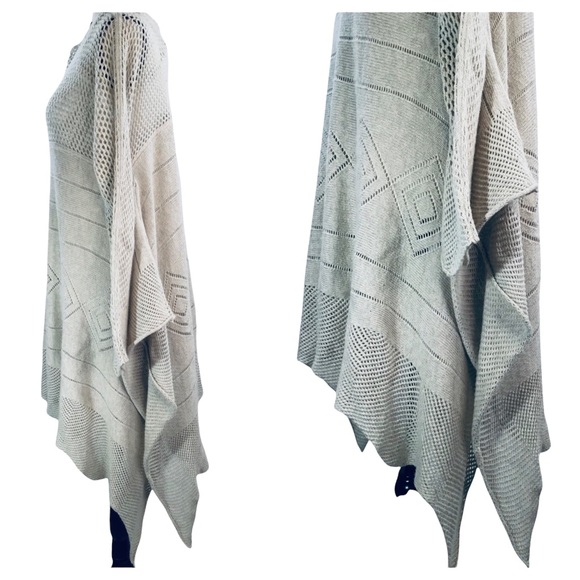 LOVE STITCH - Oversized Knit Sweater - Picture 2 of 16